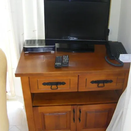 St Marina Studio Apartment *